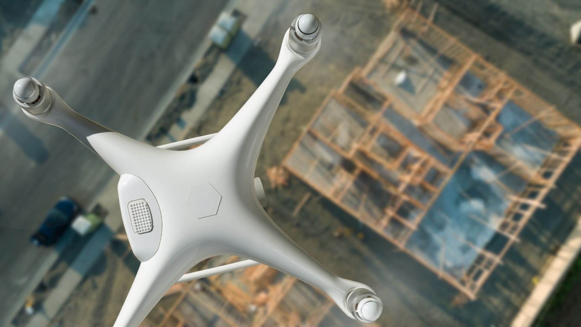 De qué manera la Realidad Aumentada (RA) y los Drones mejoran la seguridad en las obras de construcción